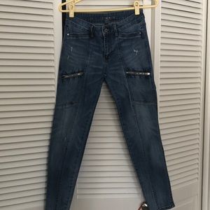 WHBM Distressed Skimmers